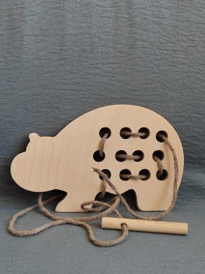 gergedan12) Ahşap Oyuncak Montessori Eğitici Gergedan İp Geçirme Oyunu